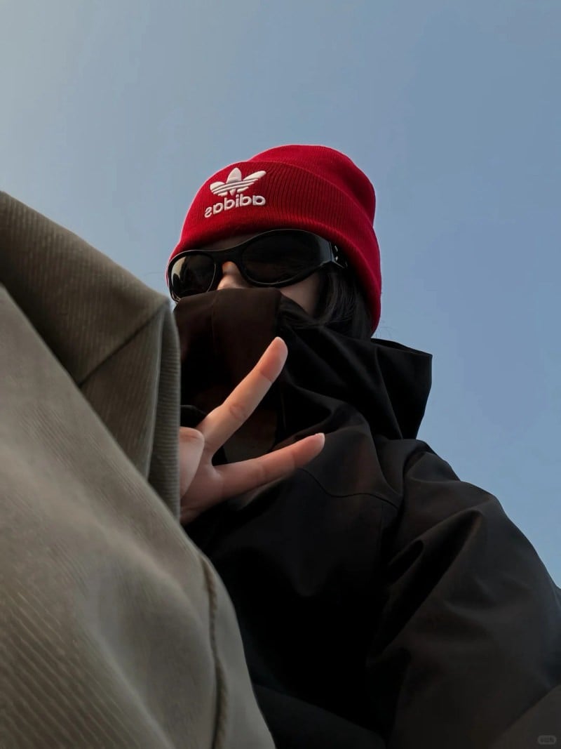 chụp ảnh che mặt