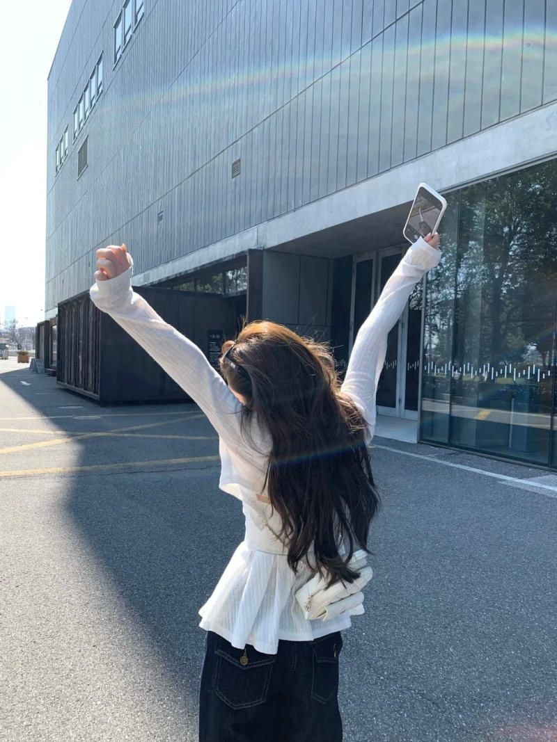 19. Dáng vươn vai chào ngày mới