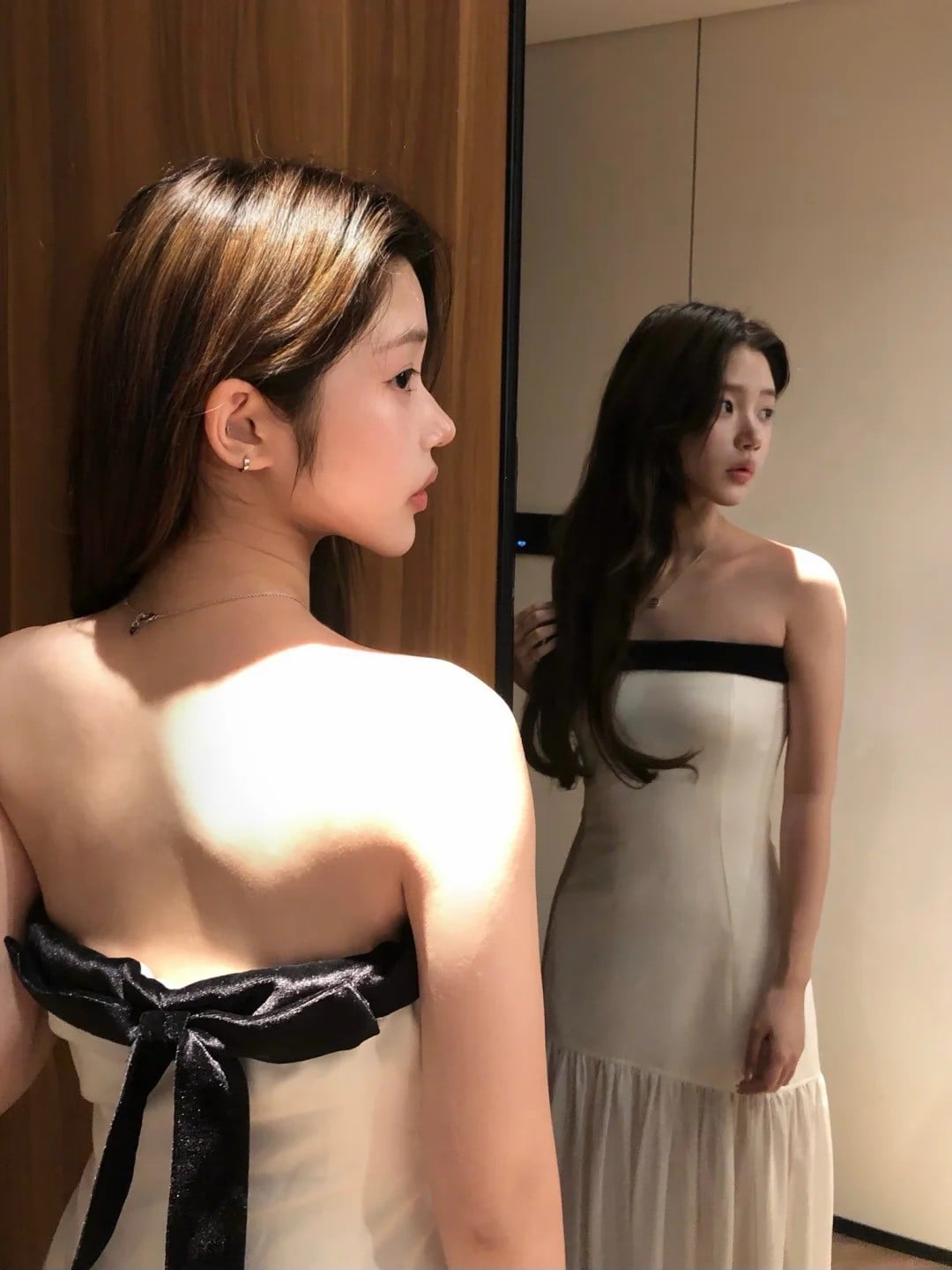chup-anh-truoc-guong