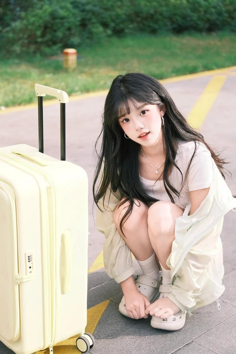 Chụp ảnh từ góc thấp hất lên