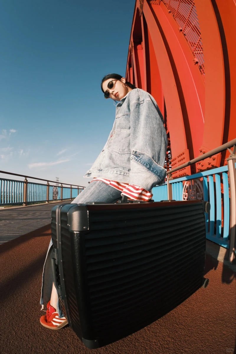 Chụp cùng các công trình kiến trúc biểu tượng