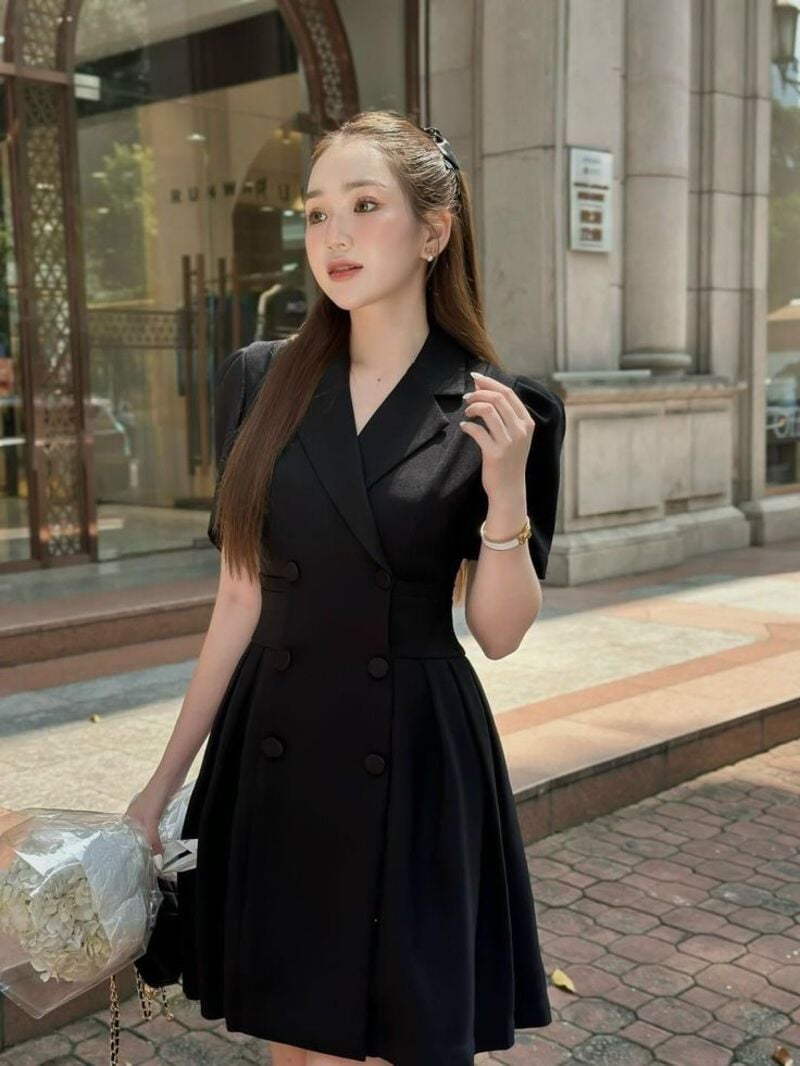 đầm cổ vest
