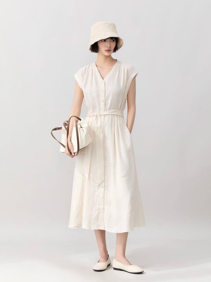 Đầm linen suông