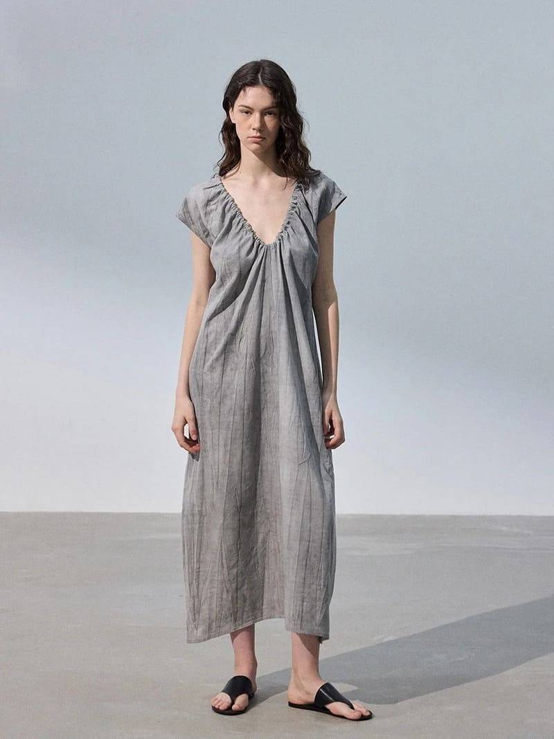 Đầm linen suông