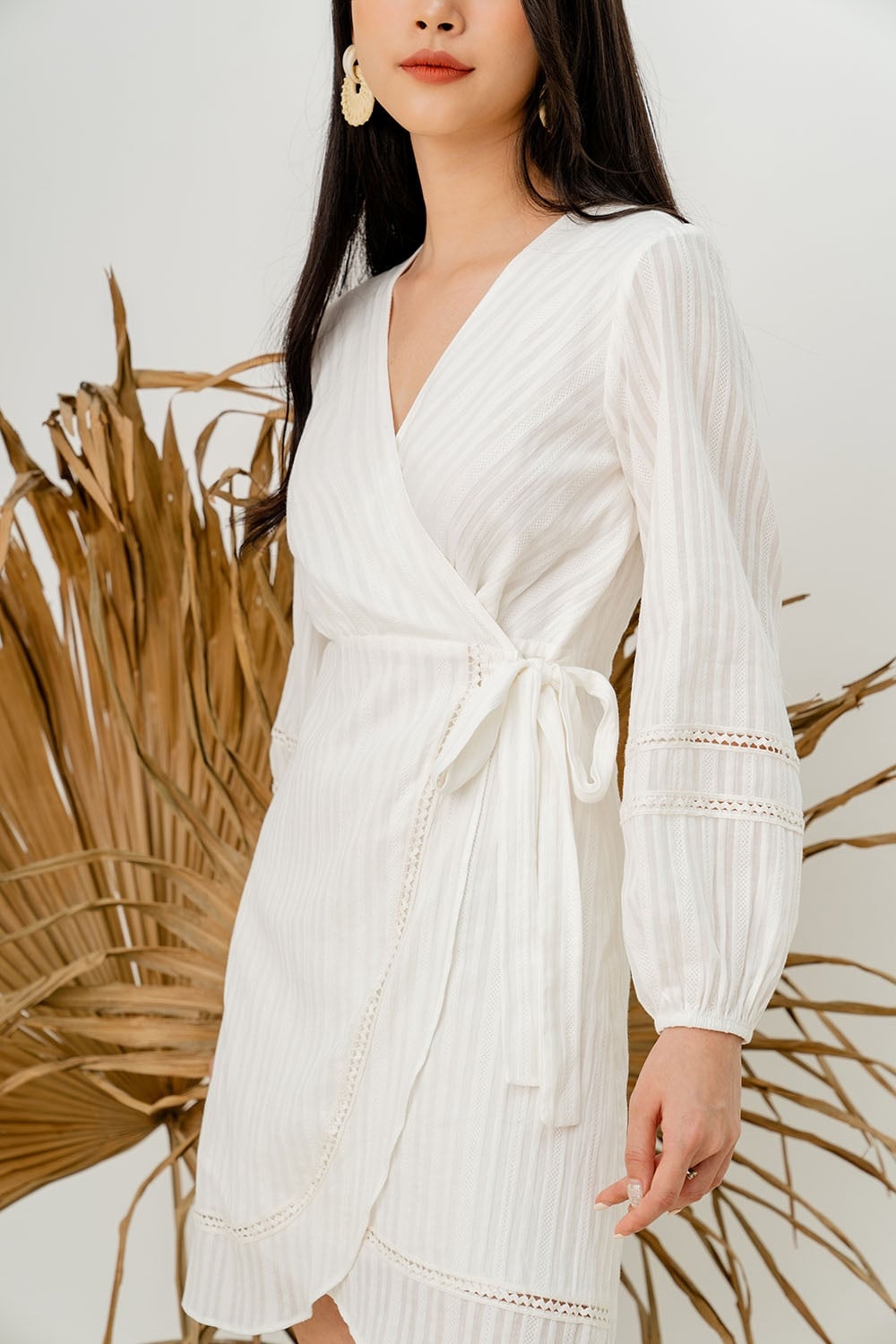 Đầm wrap dress tôn dáng