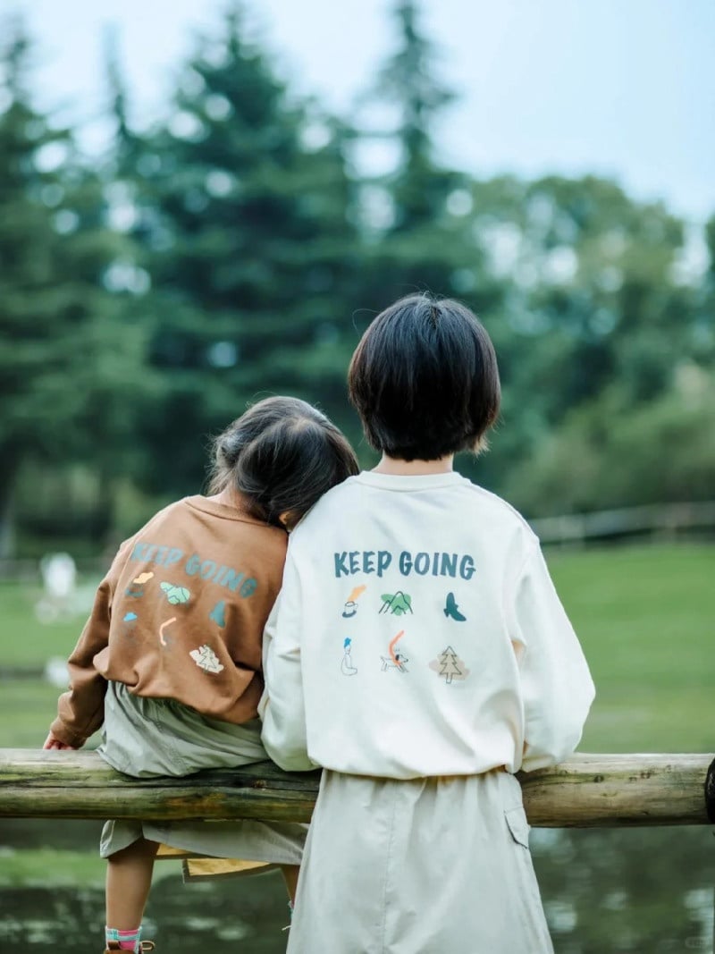 cách tạo dáng chụp ảnh hai mẹ con