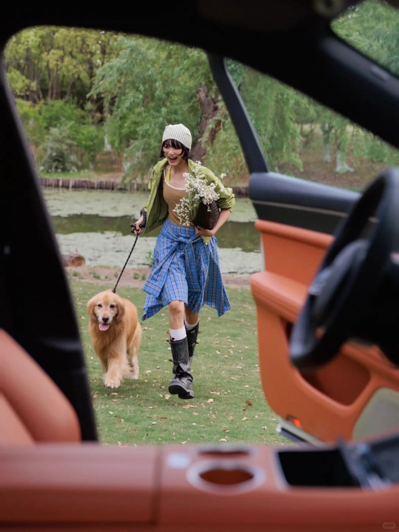 cách tạo dáng chụp ảnh với ô tô