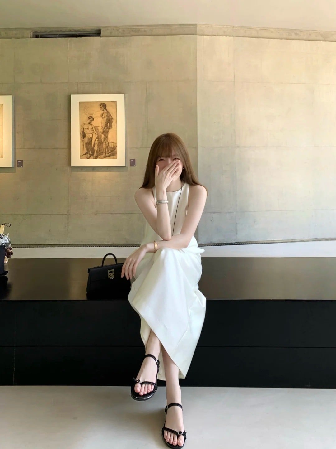 Đi bảo tàng mặc gì đẹp?