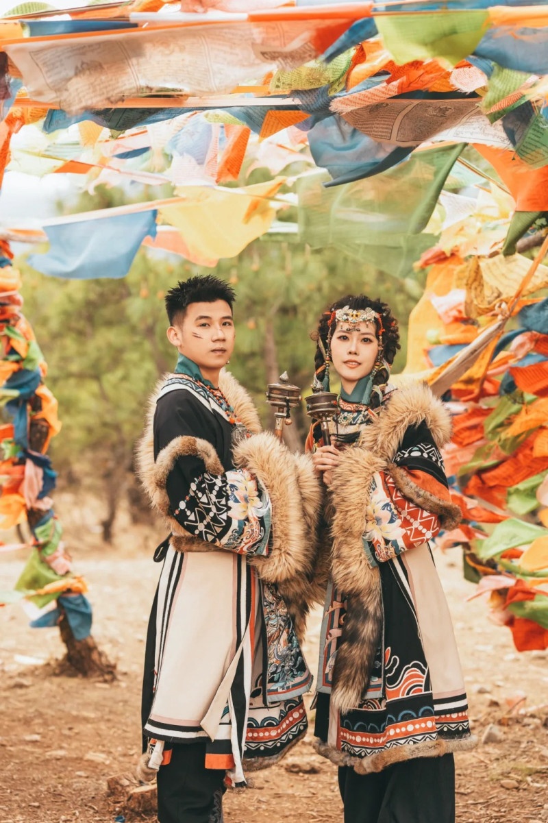 đi lệ giang mặc gì