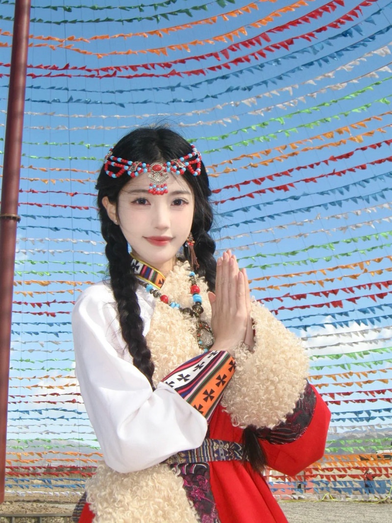 đi lệ giang mặc gì