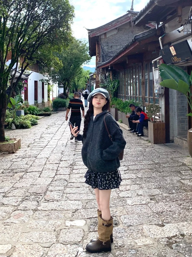 đi lệ giang mặc gì