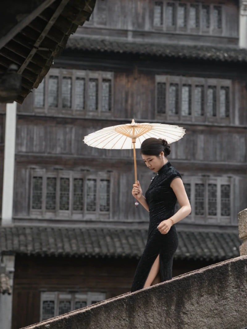 đi lệ giang mặc gì