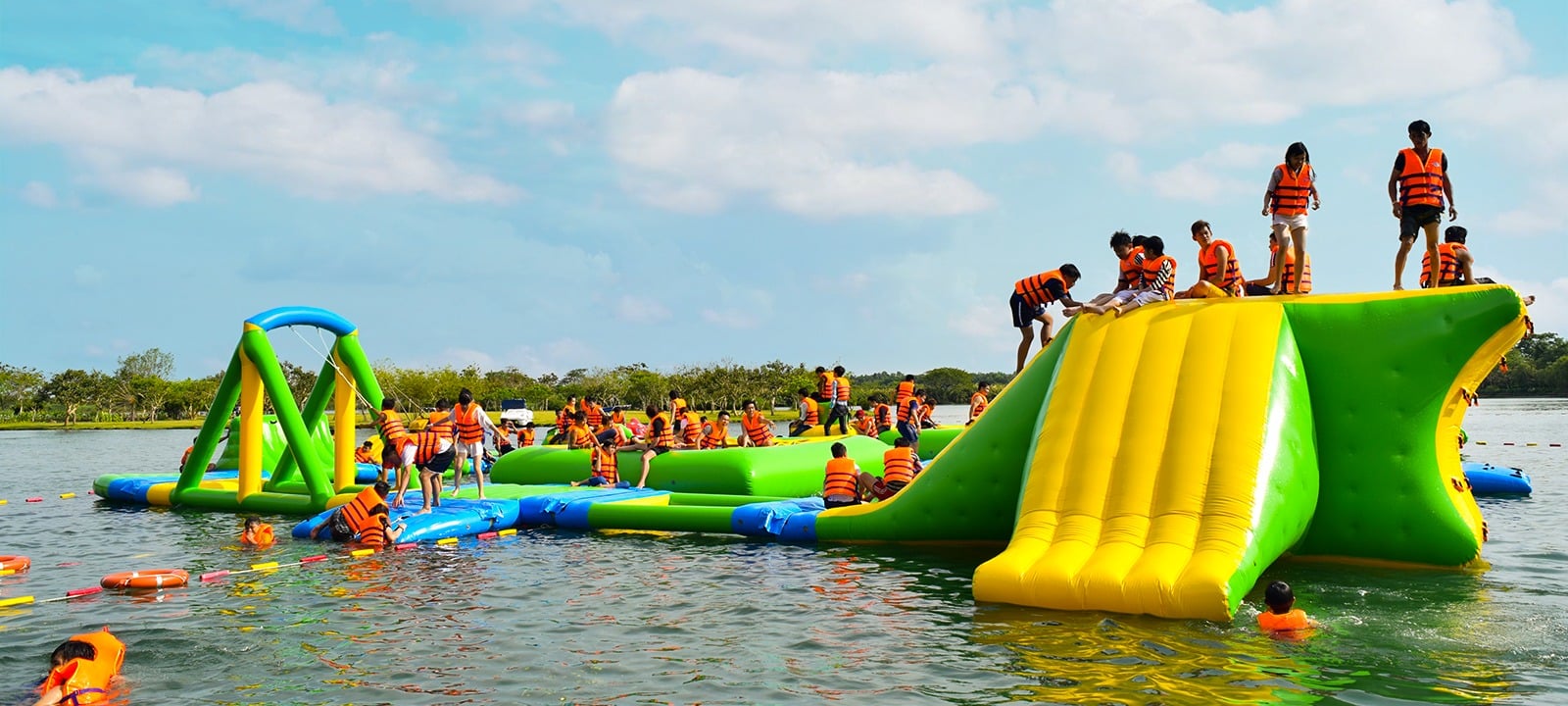 Suối Mơ có gì hấp dẫn?