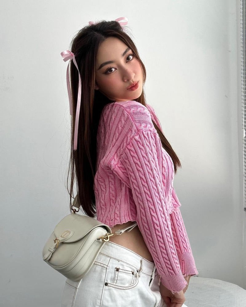 Những item nền tảng không thể thiếu trong tủ đồ Dollcore