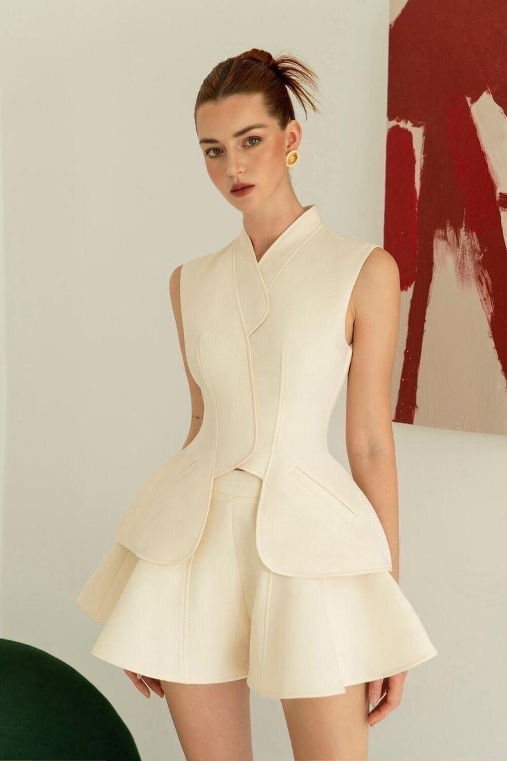 ao-peplum-la-gi-cach-phoi-do-voi-ao-peplum