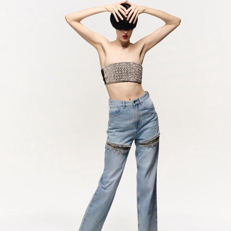 Năng động và khác biệt cho phong cách dạo phố (Street Style)