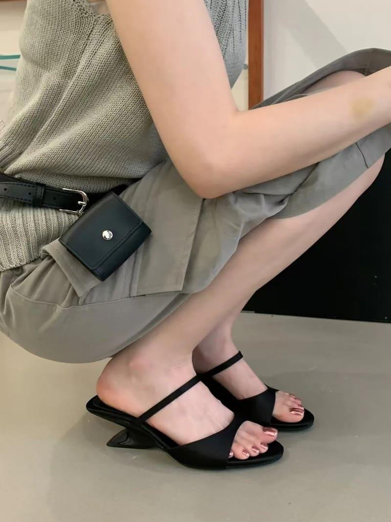 giày sandals nữ