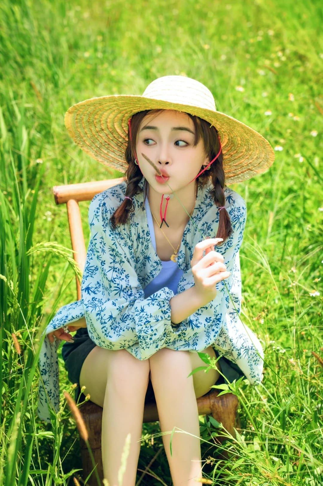 chup-anh-ngoai-canh-dong-lua-mac-gi-dep
