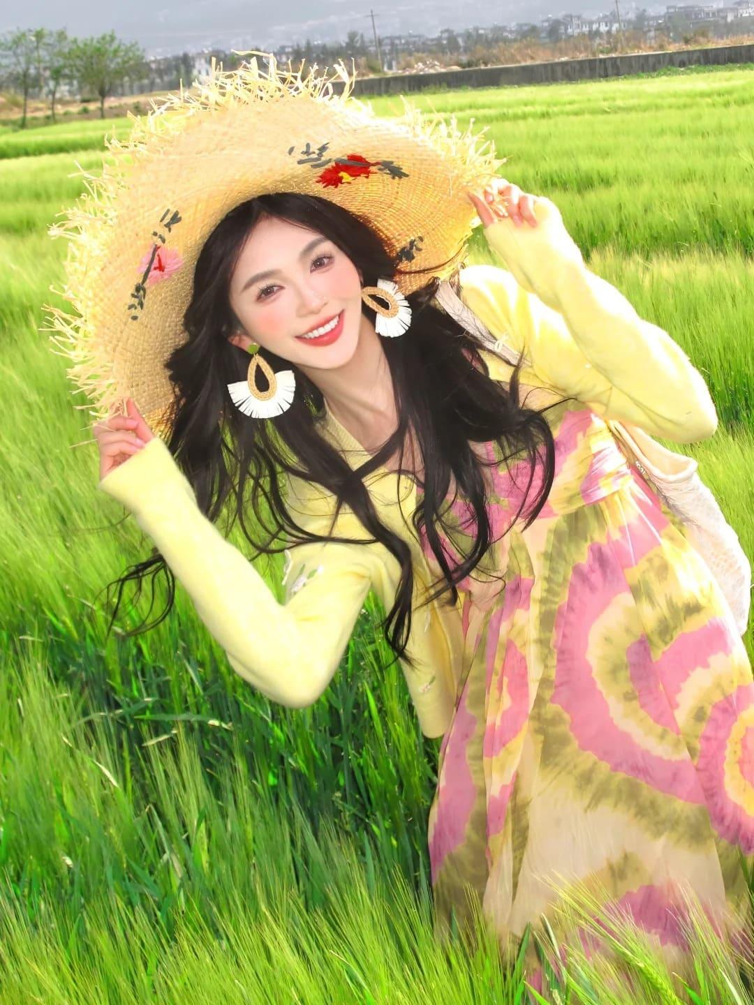 chup-anh-ngoai-canh-dong-lua-mac-gi-dep