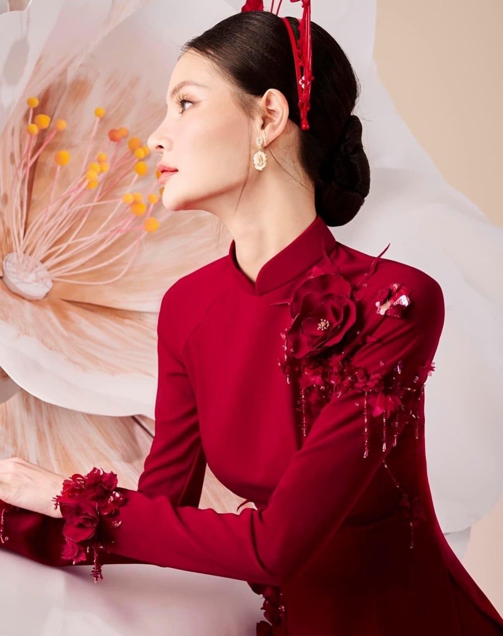 Dựa vào kiểu dáng và chất liệu áo dài