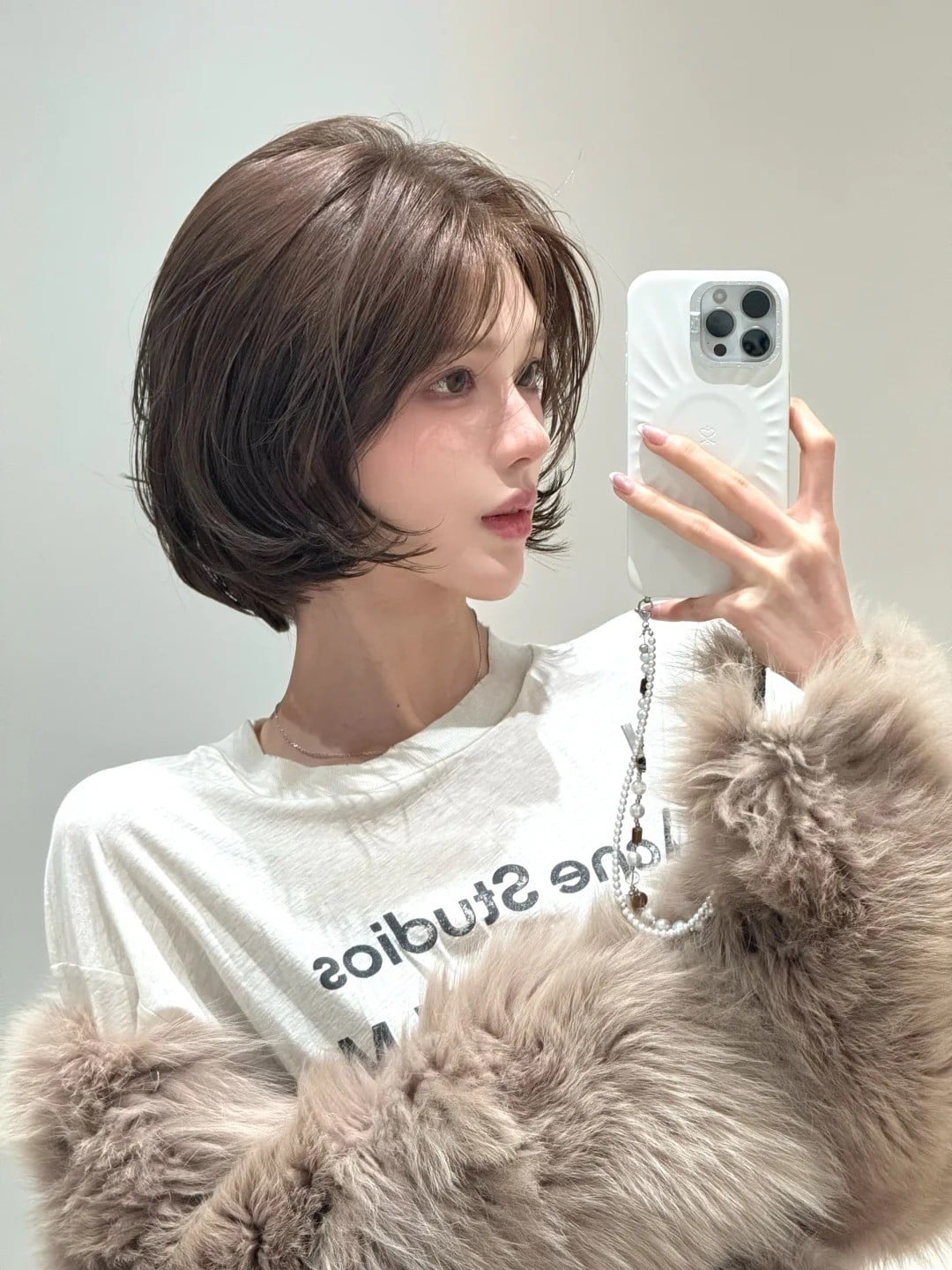 tóc ngắn đuôi bằng