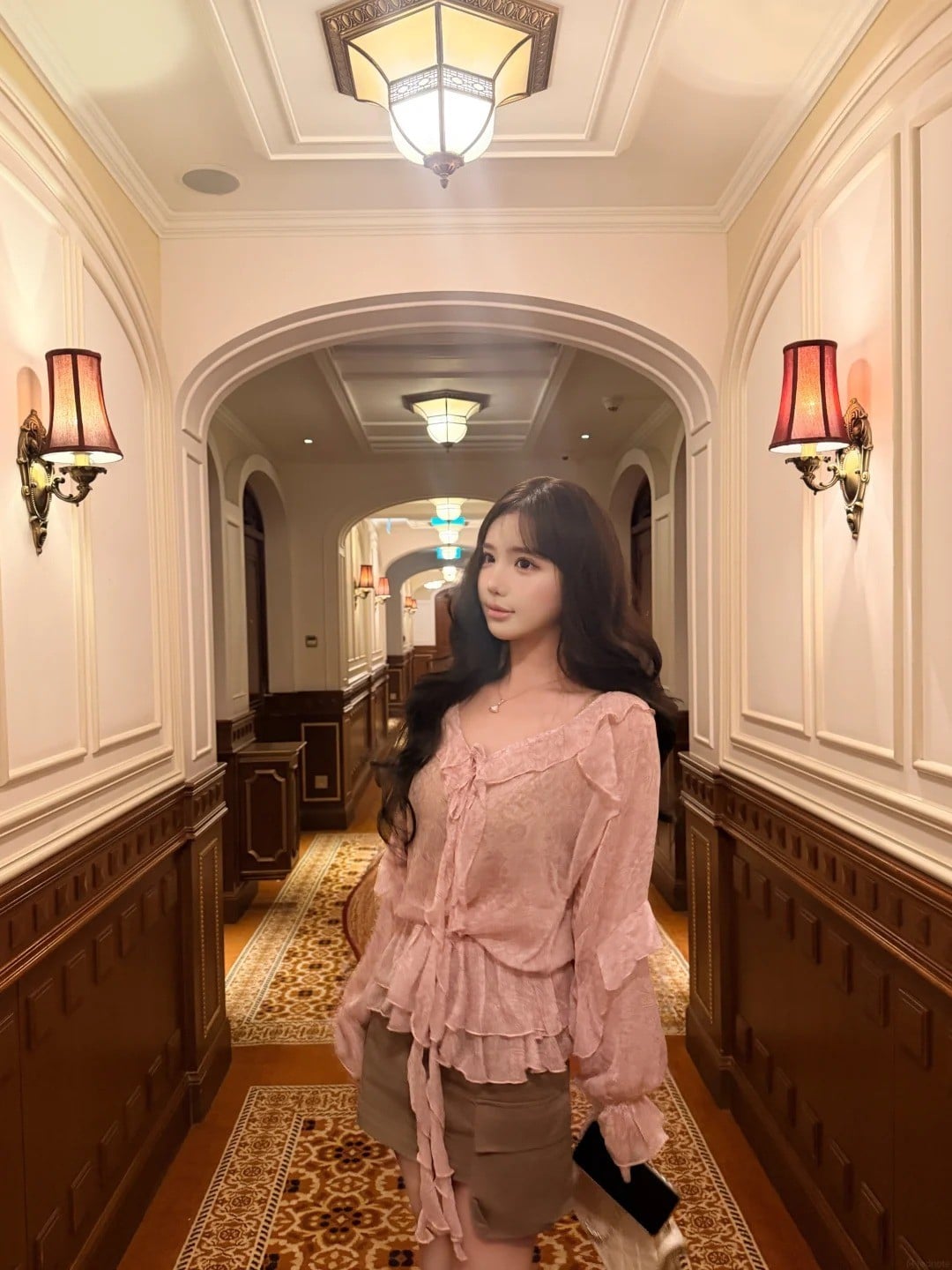 kiểu áo voan đẹp trẻ trung