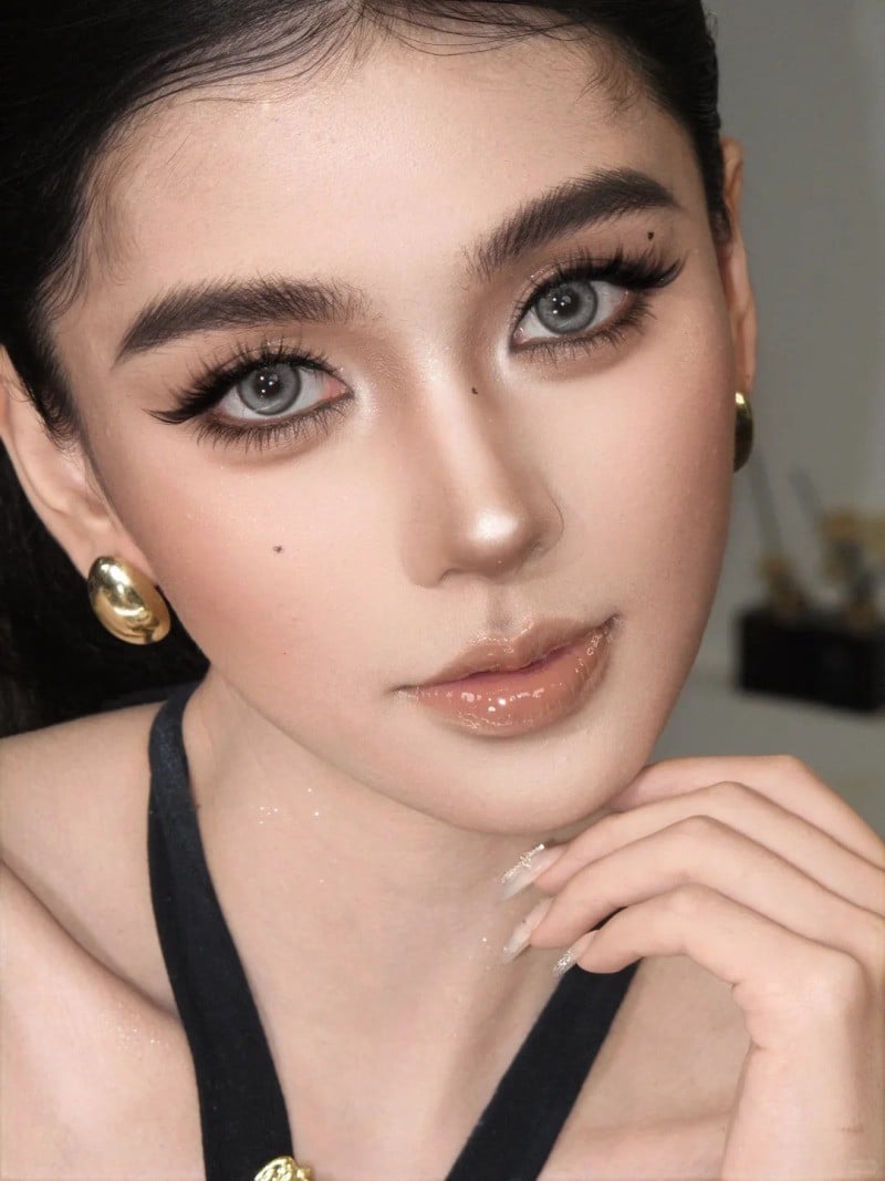 makeup tone thái