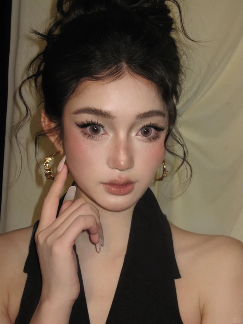 makeup tone thái