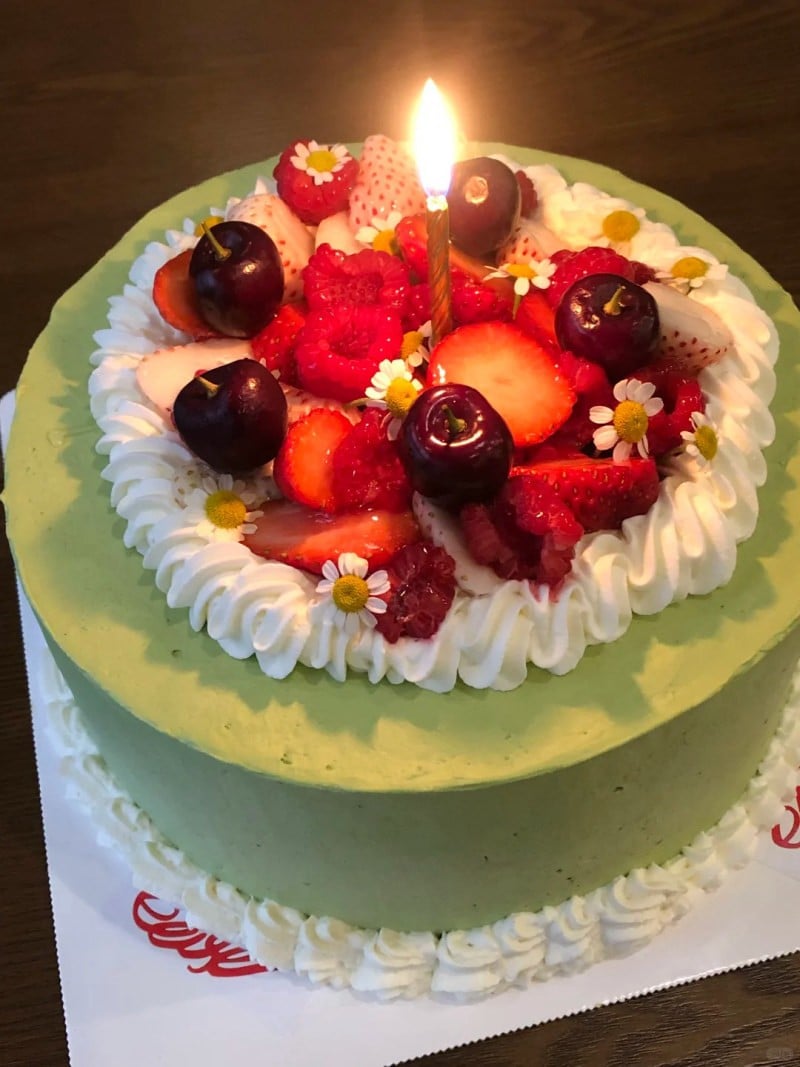 mẫu bánh kem 20 10