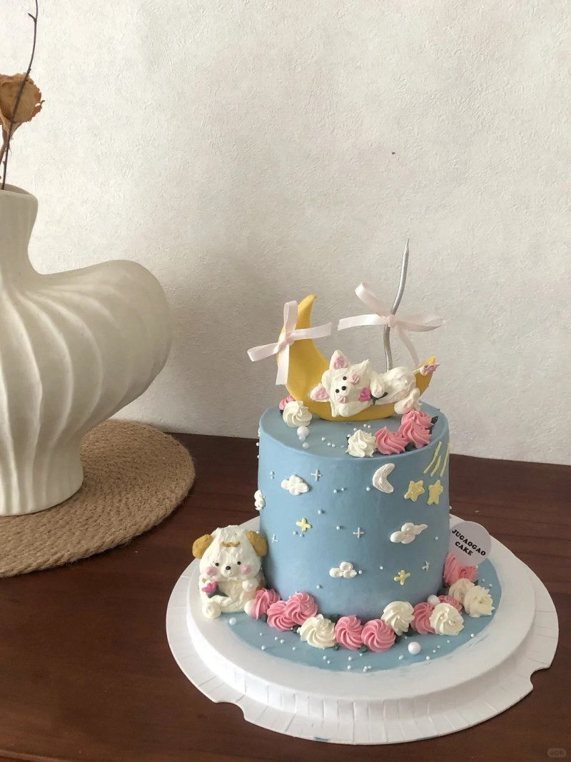 mẫu bánh kem 20 10