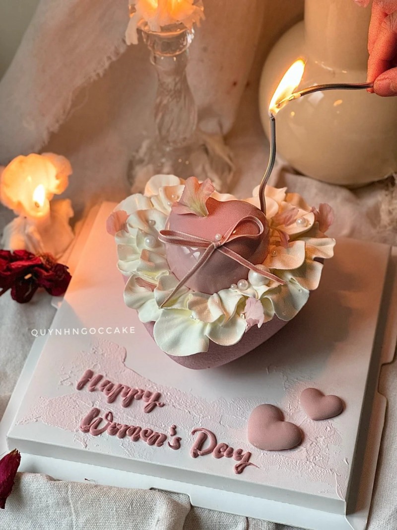 mẫu bánh kem 20 10