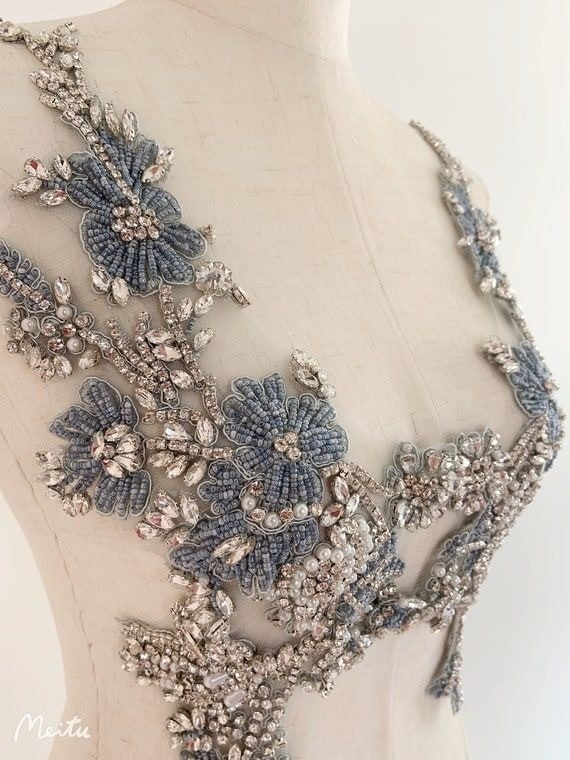 mẫu kết cườm áo dài