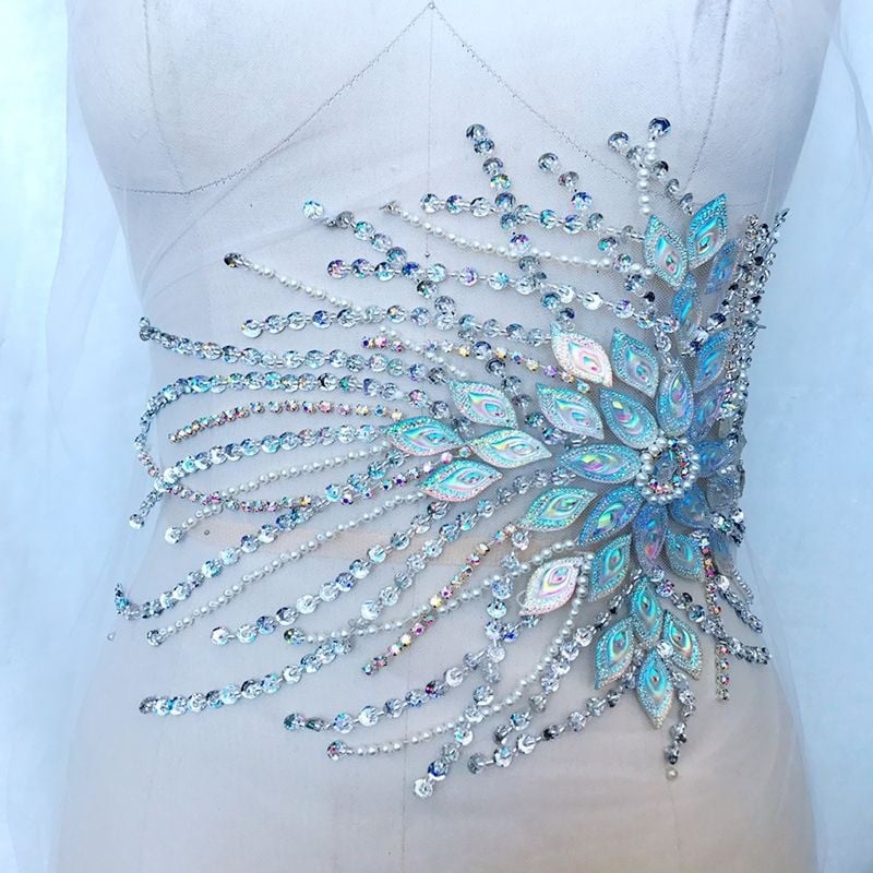 22. Mẫu lông vũ pha lê màu xanh dương