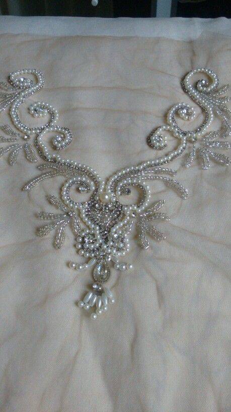 mẫu kết cườm áo dài