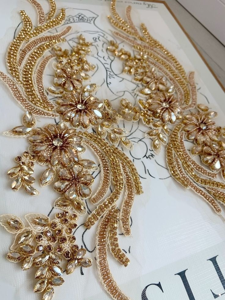 mẫu kết cườm áo dài