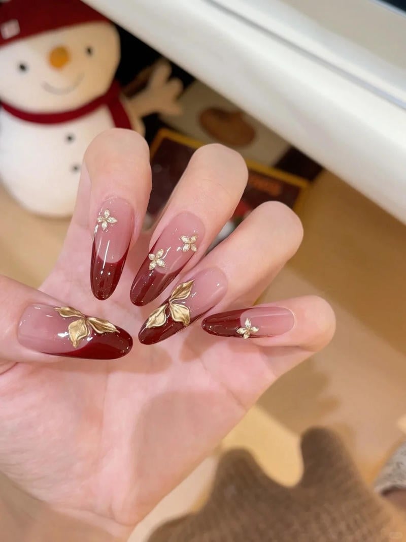 Xu hướng nail Tết nào phù hợp với cô nàng công sở?