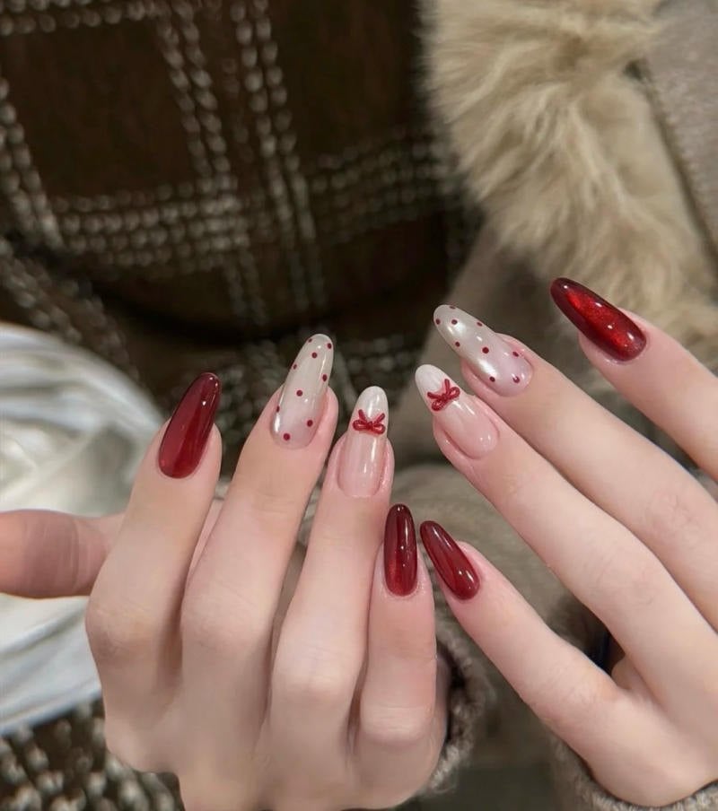 Màu Sắc Chủ Đạo