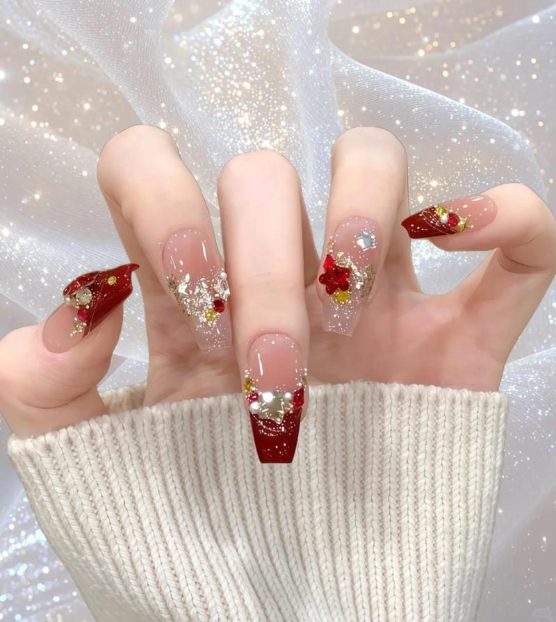 Chất Liệu & Kỹ Thuật Trang Trí