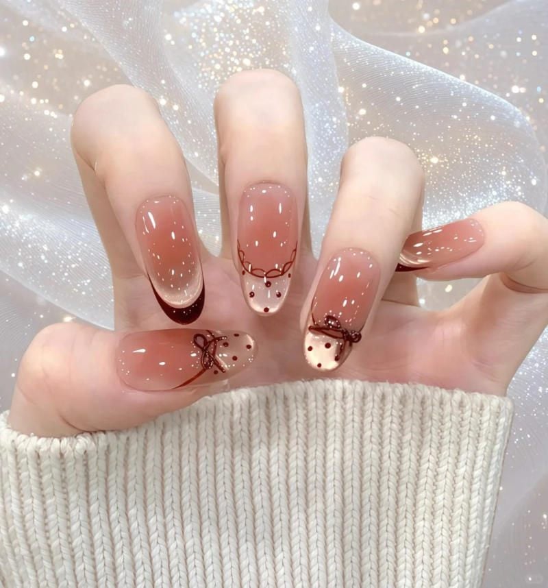 Chất Liệu & Kỹ Thuật Trang Trí