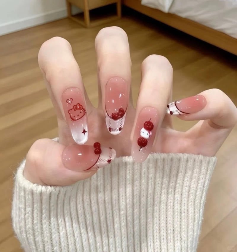 Xu hướng nail Tết nào phù hợp với cô nàng công sở?