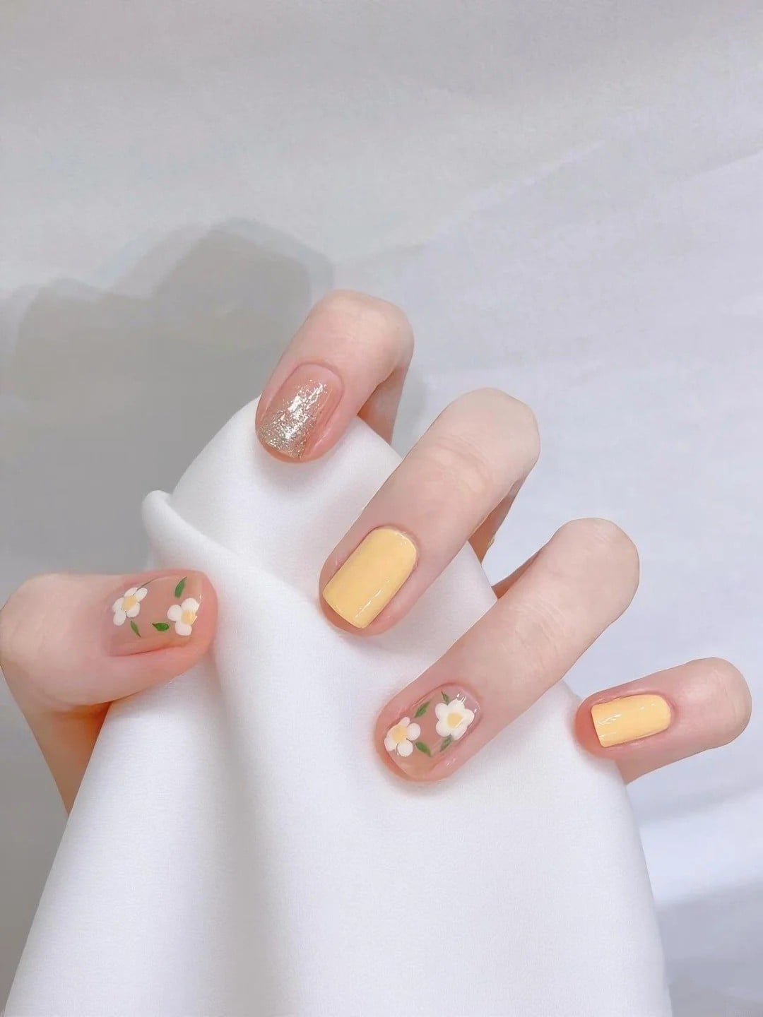 mẫu nail dễ thương