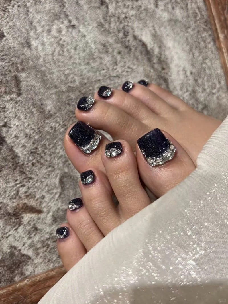 mẫu nail đính đá
