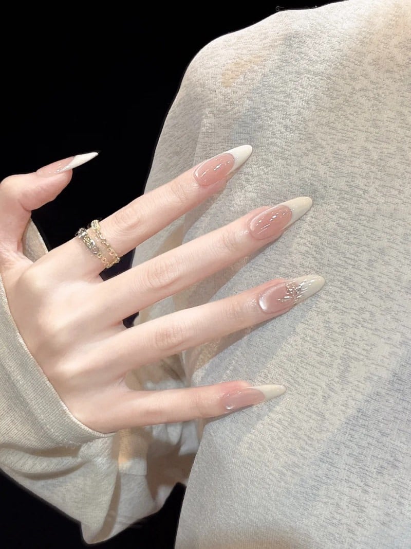 mẫu nail đơn giản