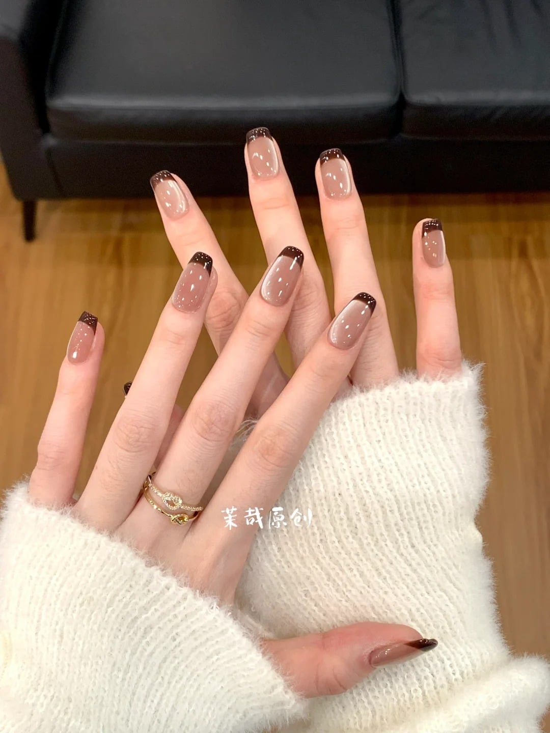mẫu nail mắt mèo