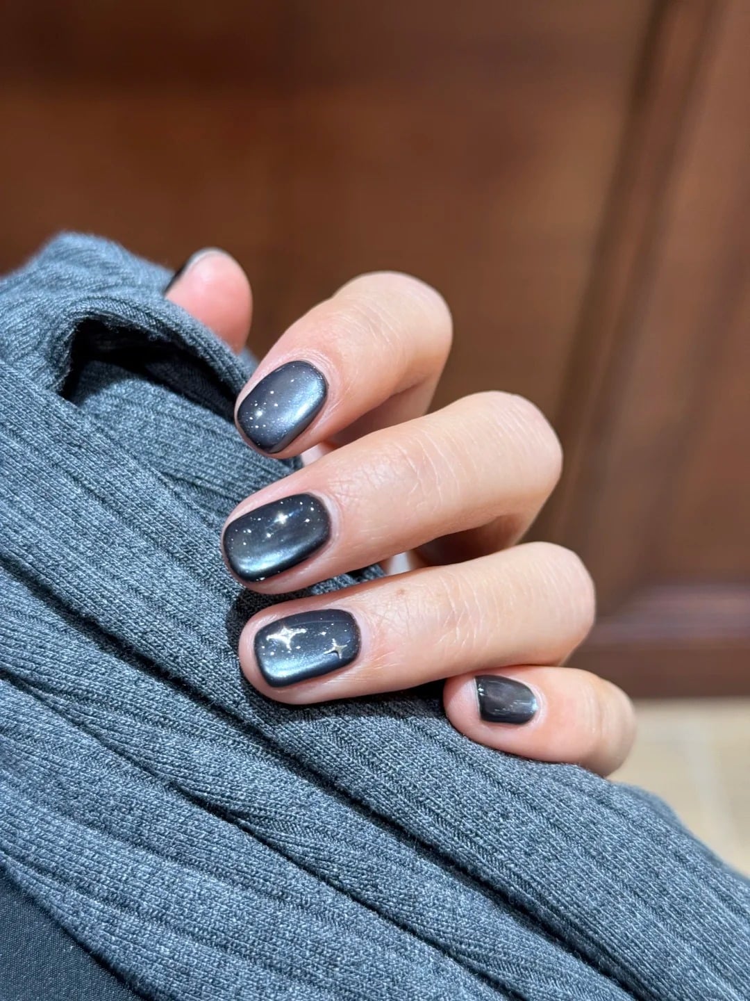 mẫu nail mắt mèo
