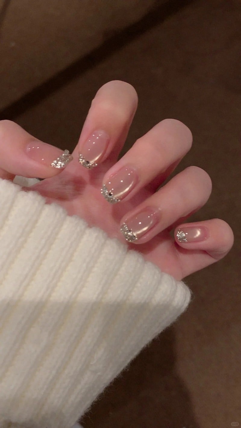 mẫu nail mắt mèo đẹp