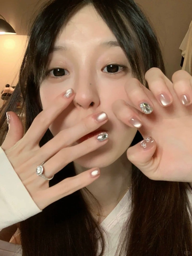 mẫu nail mắt mèo đẹp