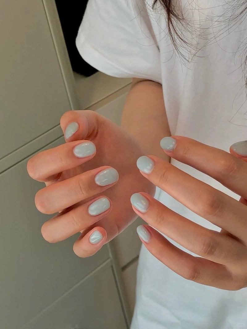 mệnh mộc sơn móng tay màu gì