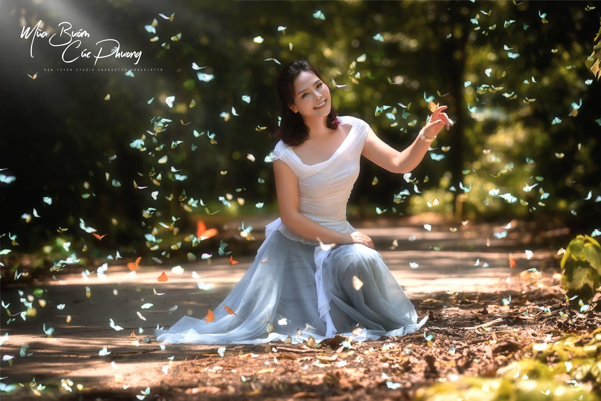 mùa bướm cúc phương