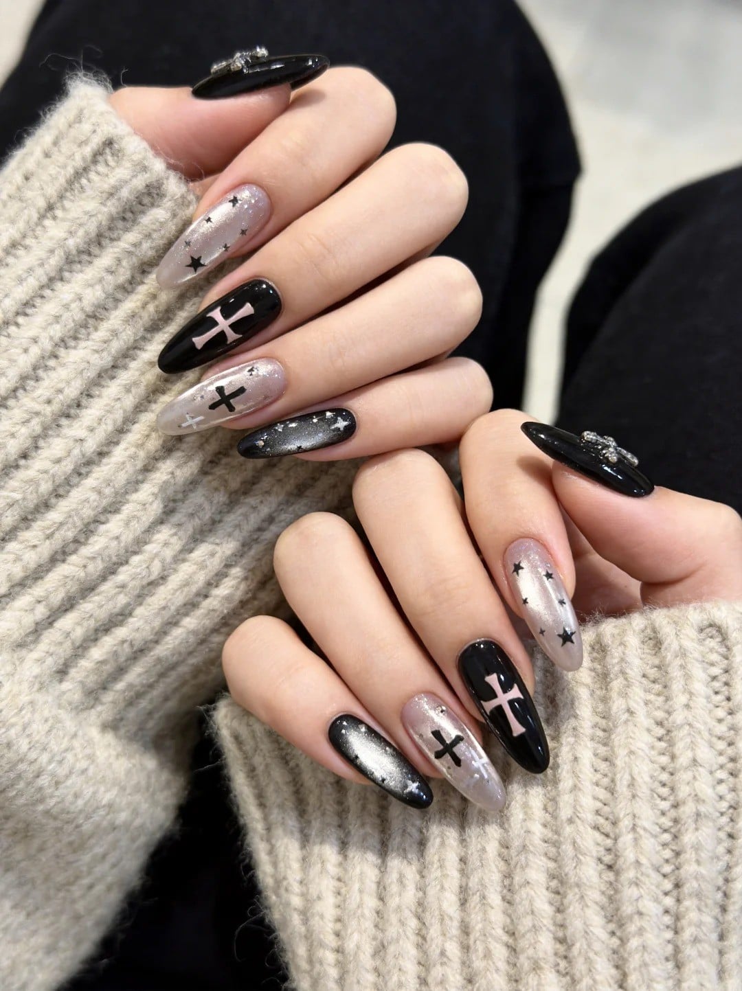 nail đen trắng
